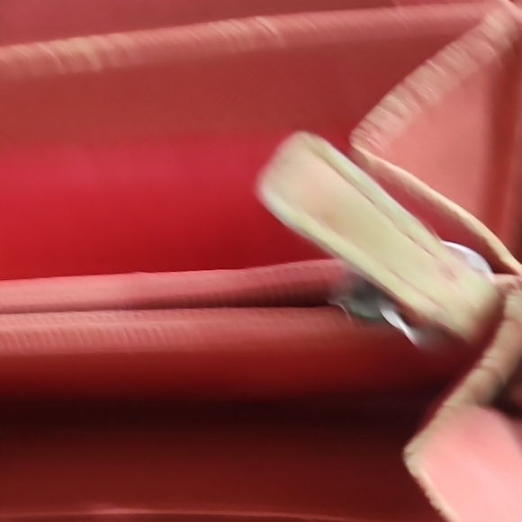 Coach Floral Beige and Pink Women's Wallet - Picture 5 of 11